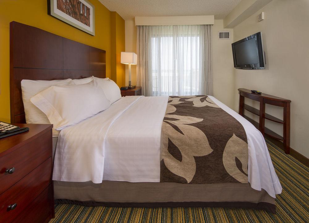 Residence Inn Arlington Pentagon City Exterior foto