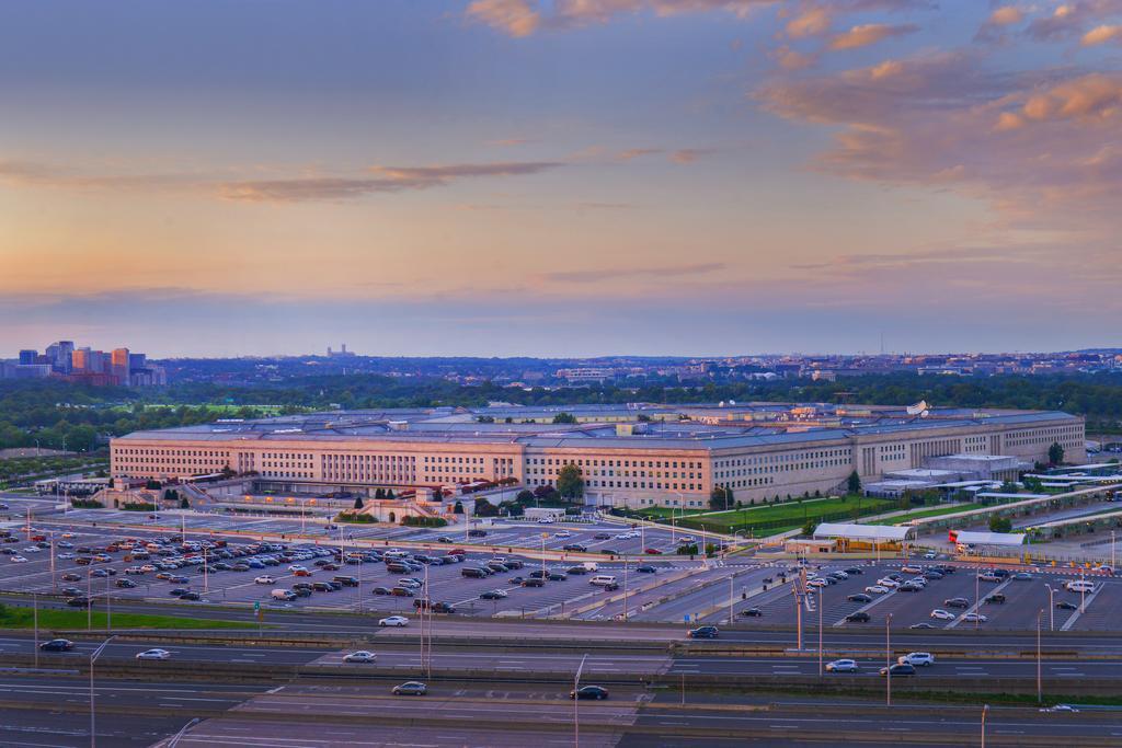 Residence Inn Arlington Pentagon City Exterior foto
