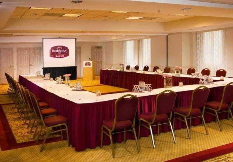 Residence Inn Arlington Pentagon City Exterior foto